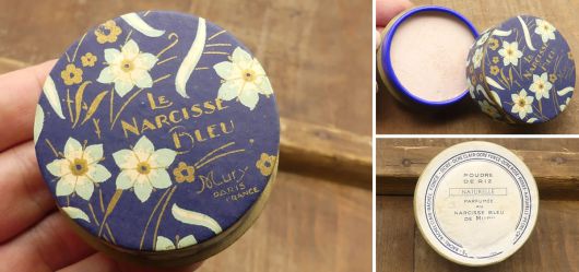 Art Deco Puderdose von Mury, Le Narcisse Bleu Naturelle, um 1930 Antike, Poudre de Riz