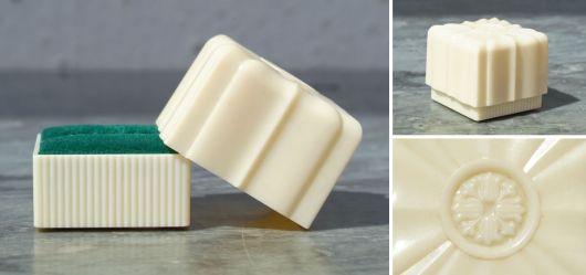 White ring box - Made in U.S.A.