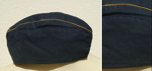 Side cap blue with gold stripes
